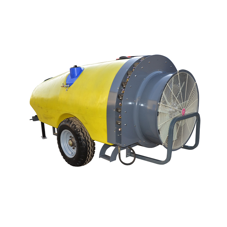 Тракторные опрыскиватели